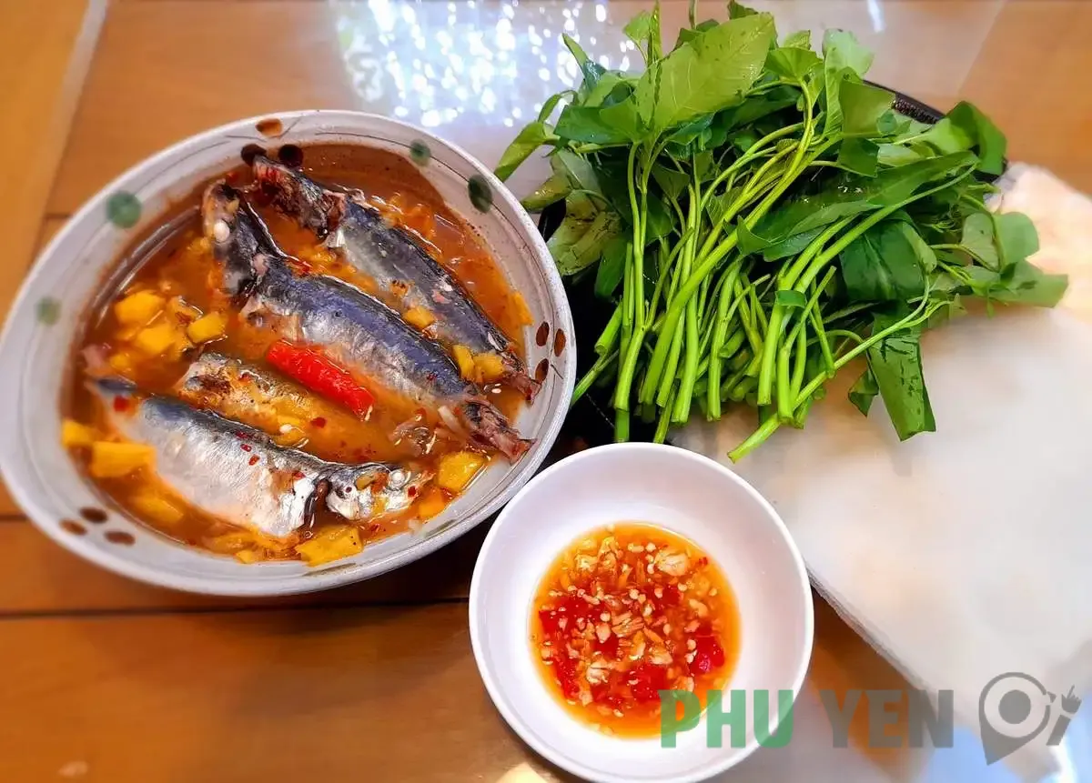 Cá nục hấp cuốn bánh tráng – Dân dã nhưng đậm đà hương vị vùng biển khó quên Cá nục hấp cuốn bánh tráng – Dân dã nhưng đậm đà hương vị vùng biển khó quên