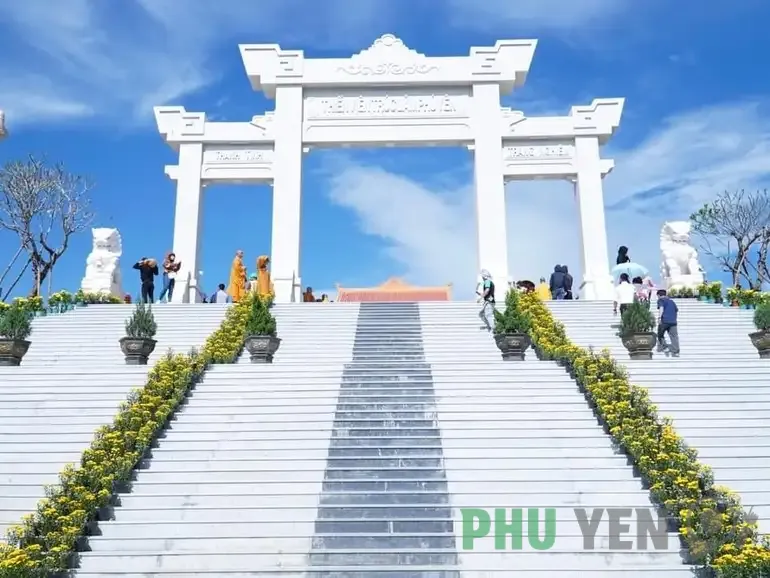 Văn hóa tâm linh tại Thiền Viện Trúc Lâm Phú Yên