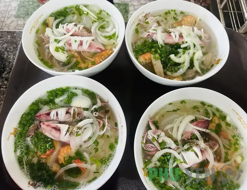 Tất tần tật thông tin về bún mực Phú Yên – Món ngon Xứ Nẫu