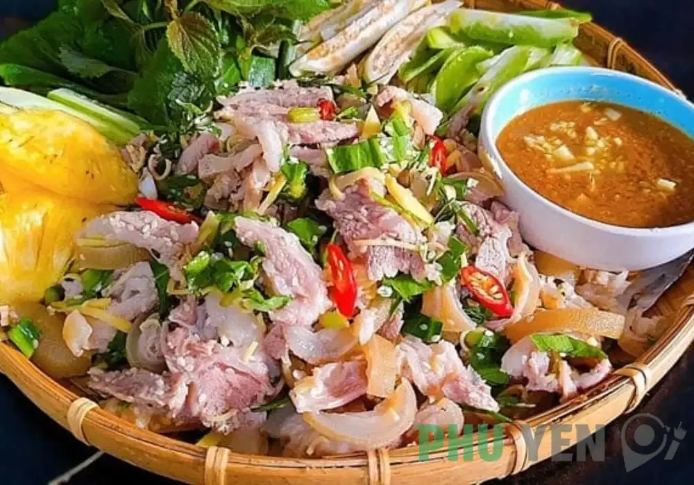 Dê núi Chóp Chài – Đặc sản thịt dê của Phú Yên