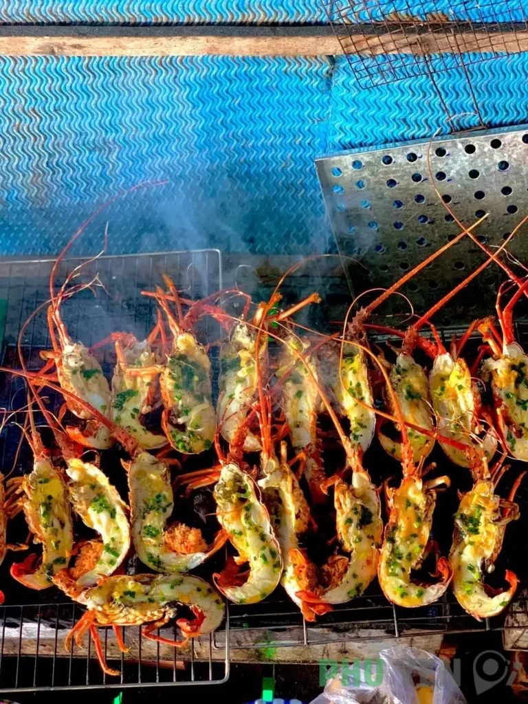 Hải sản bè nổi Vũng Rô Phú Yên – Muôn vàn món ngon với hương vị đậm đà, hấp dẫn