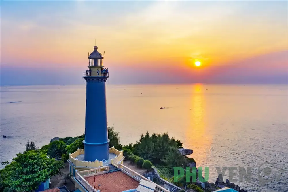 Mũi Điện Phú Yên – Một trong những nơi đón bình minh đầu tiên ở Việt Nam